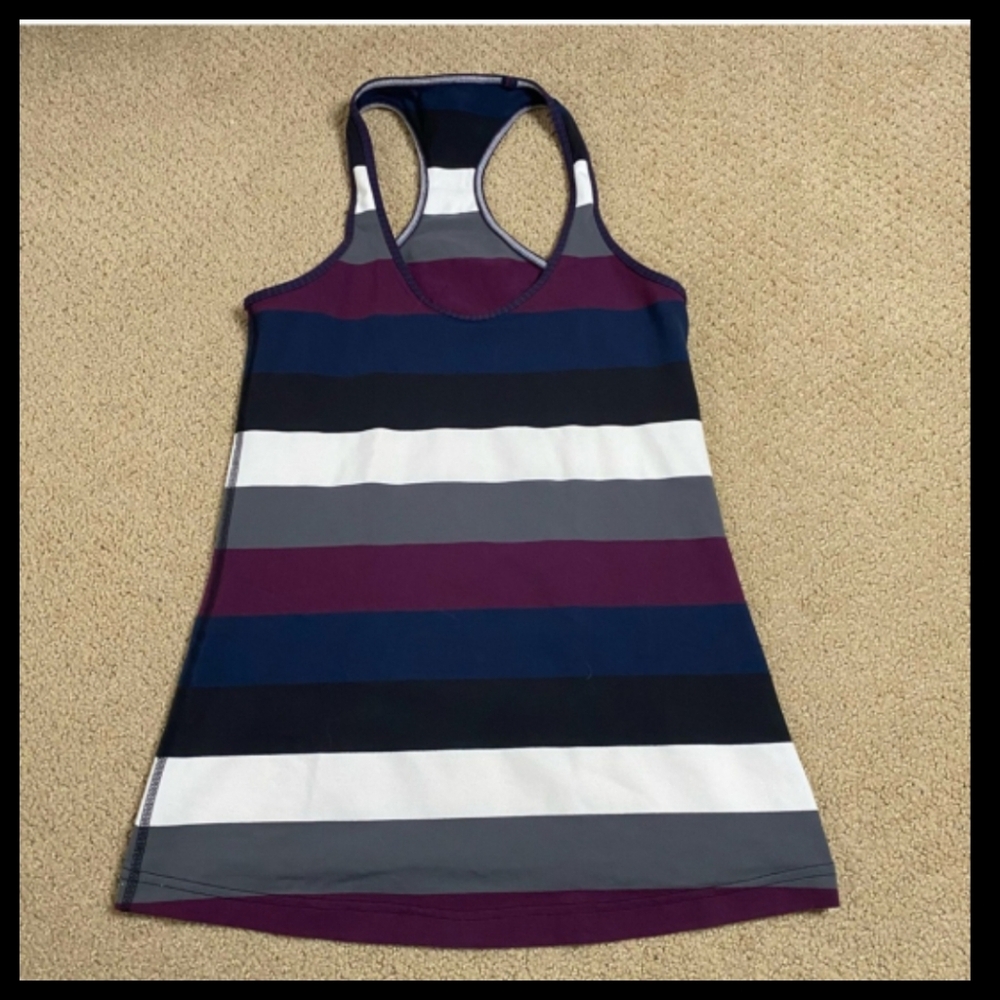 Lululemon Cool Racerback Striped Stretchy Tank Size XS